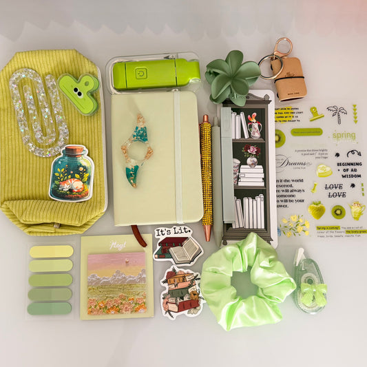 Bookish Bundle SOFT GREEN